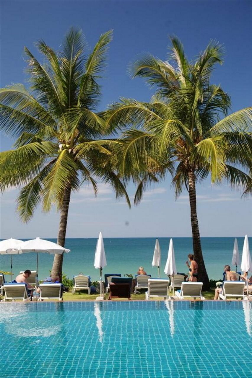 Фото Lanta Casuarina Beach Resort