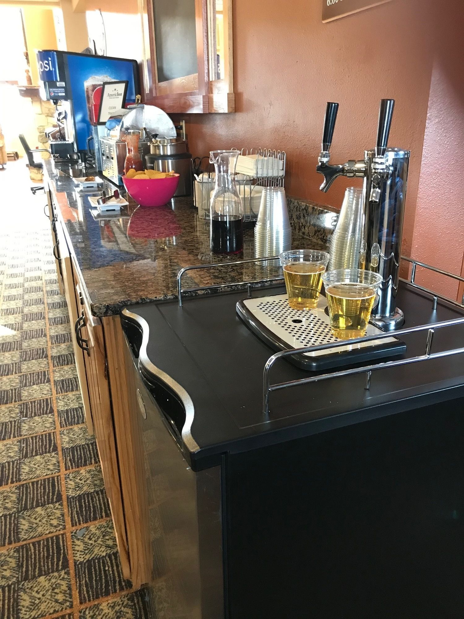 Фото AmericInn by Wyndham Fargo Medical Center