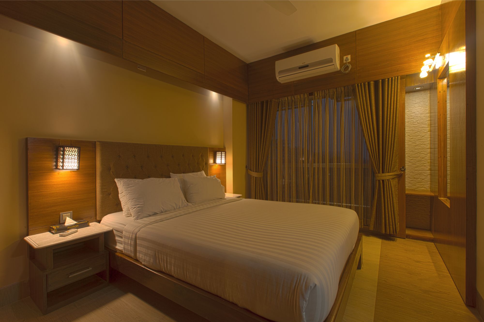 Фото Neeshorgo Hotel And Resort Ltd