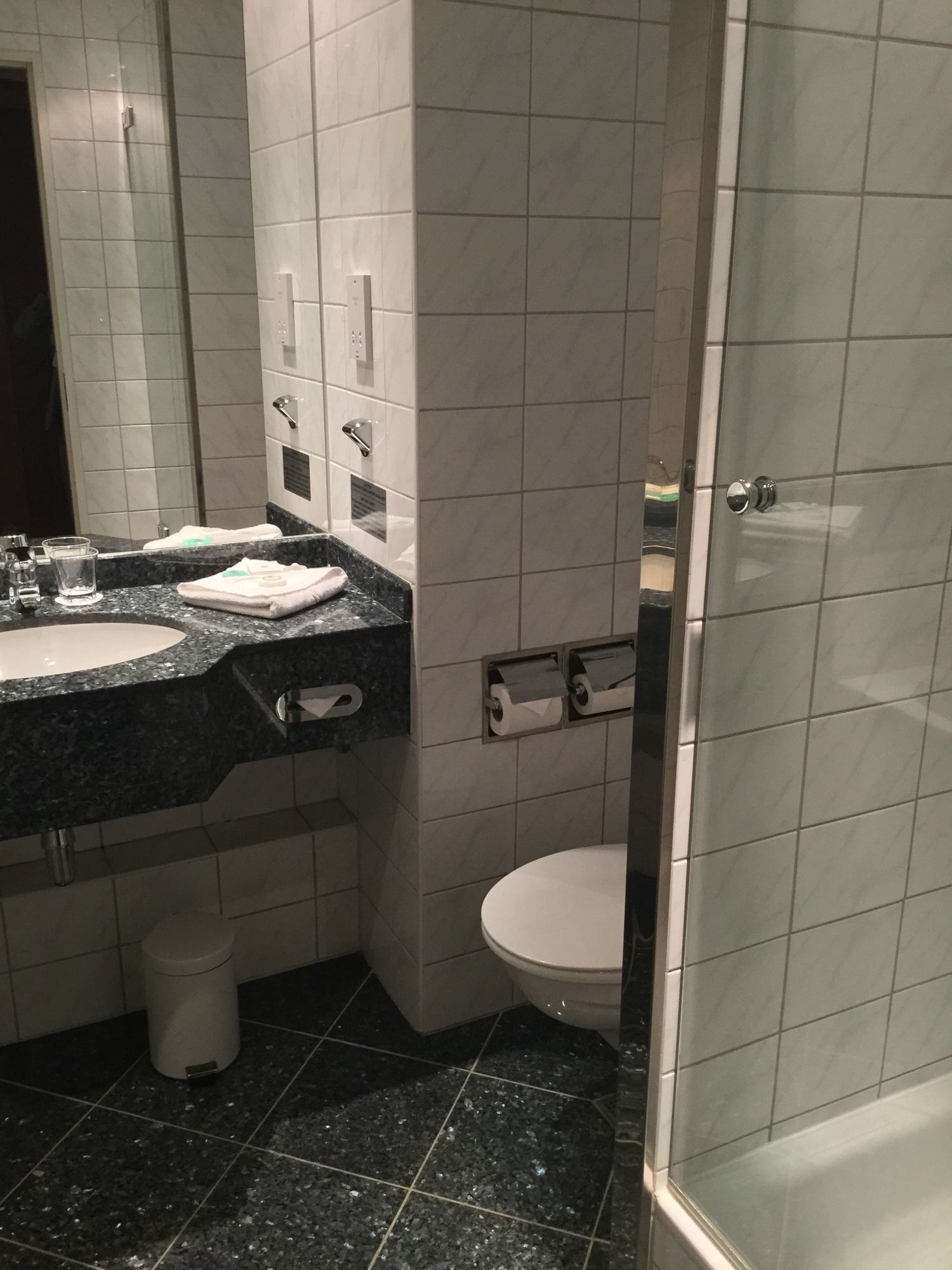 Фото Arora Hotel Gatwick