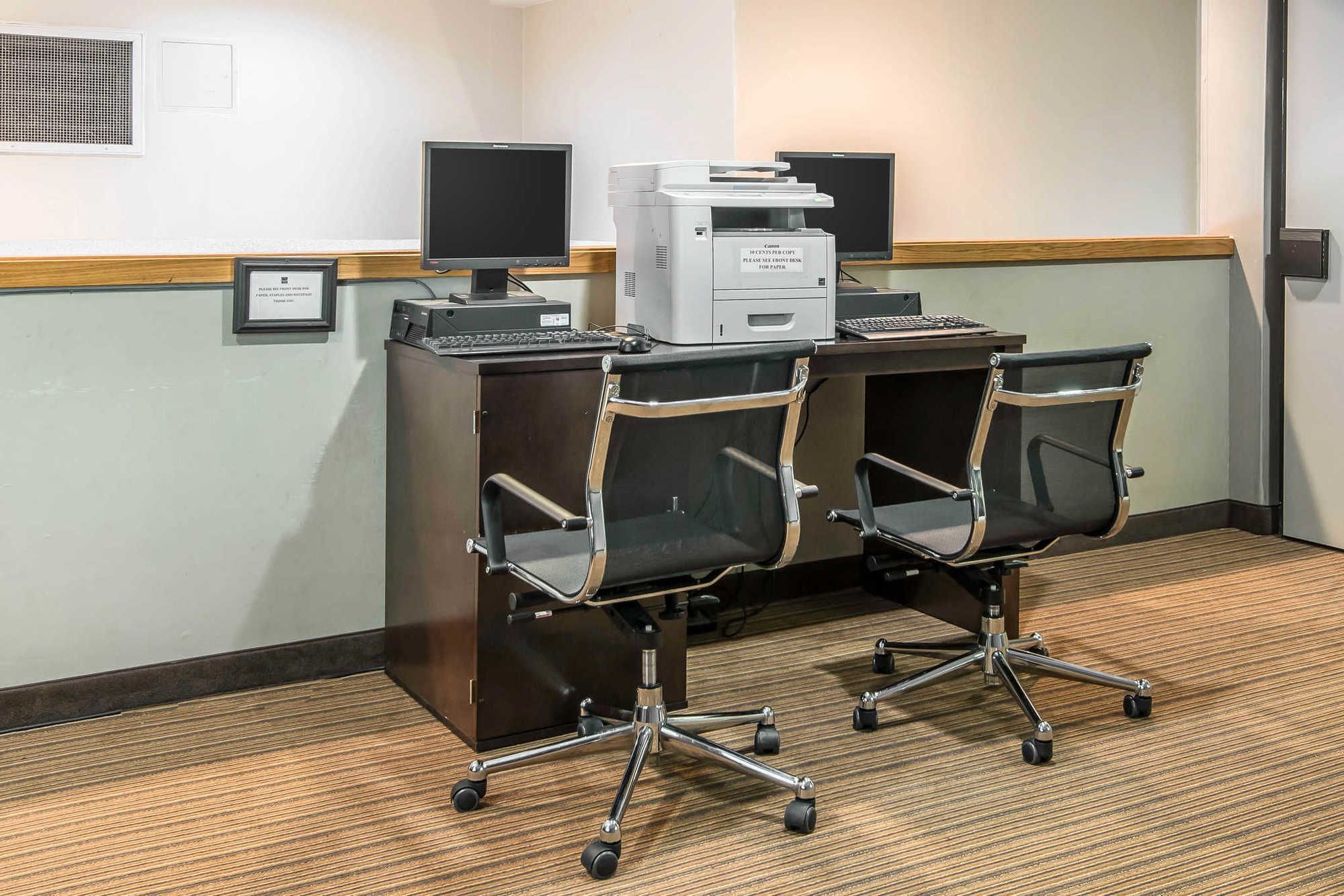 Фото Sleep Inn Kansas City International Airport