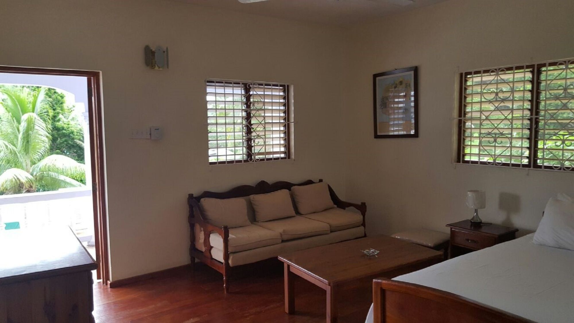 Фото Ocho Rios Pimento Villas