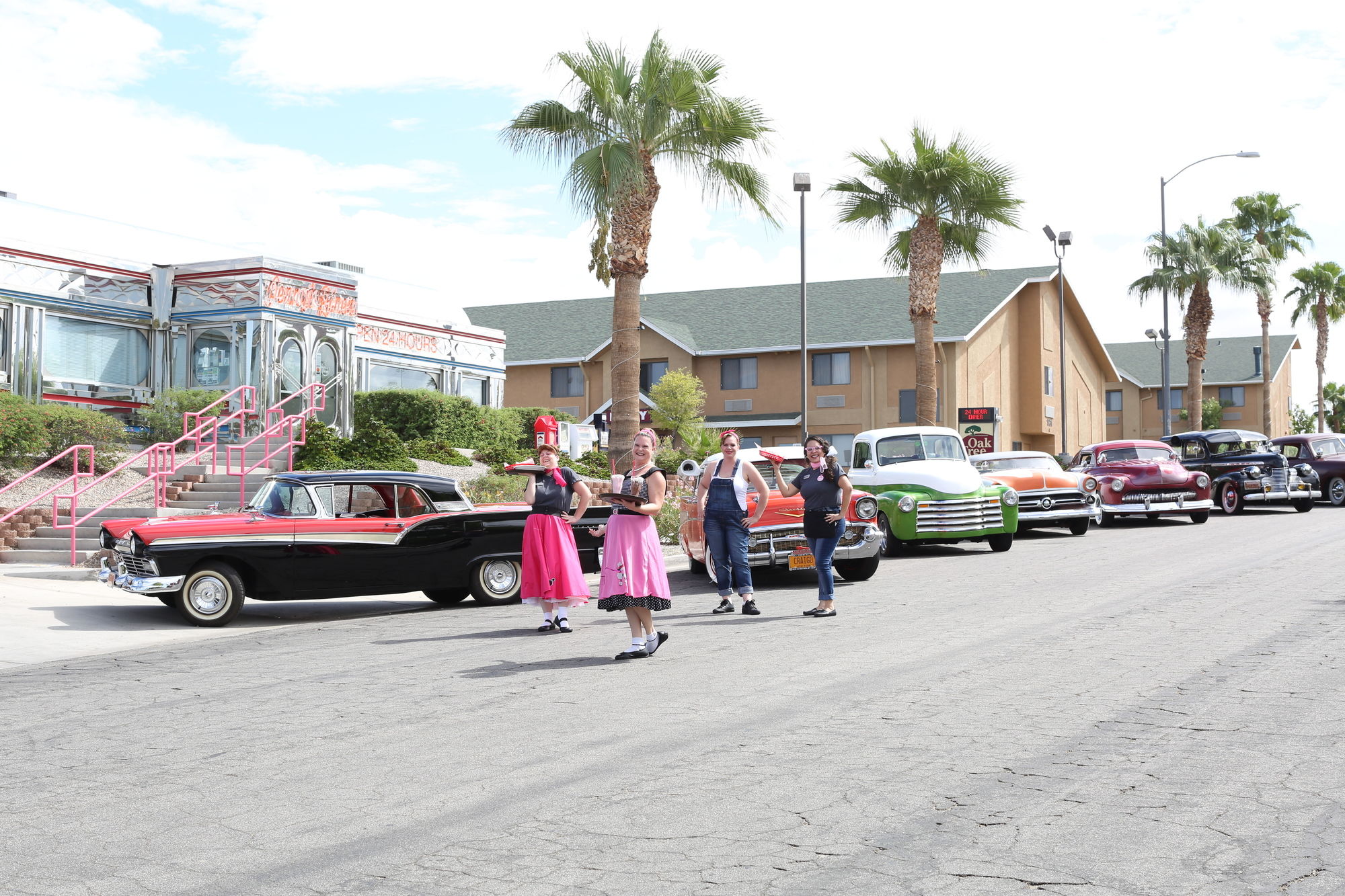 Фото Travelodge by Wyndham Yuma