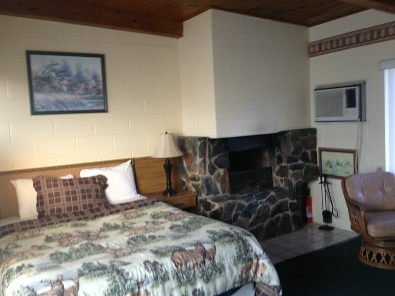 Гостиница Sierra Lodge