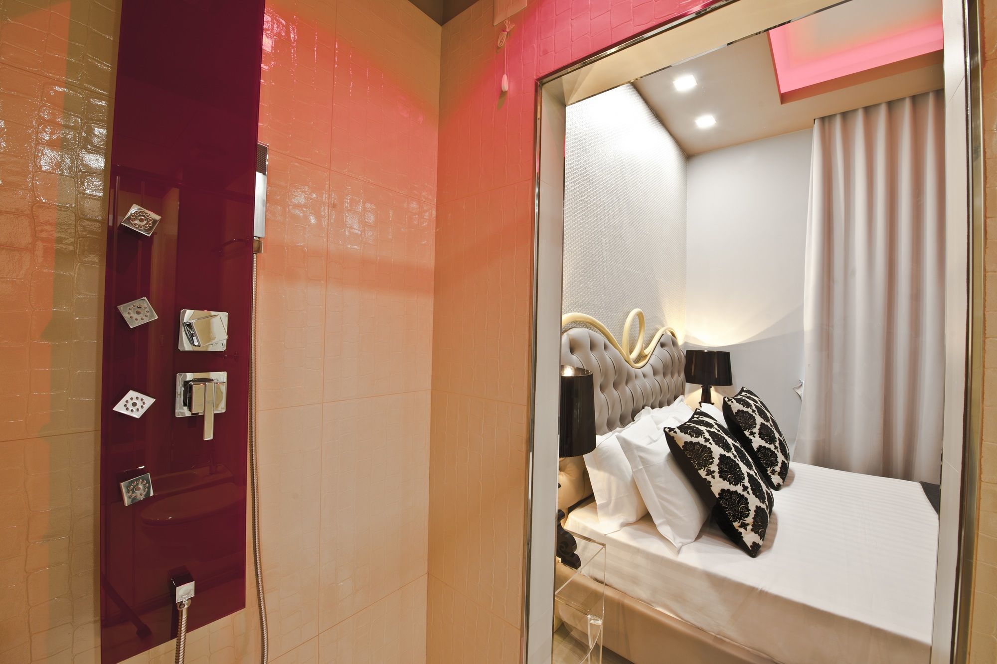 Фото Corso Boutique Luxury Rooms