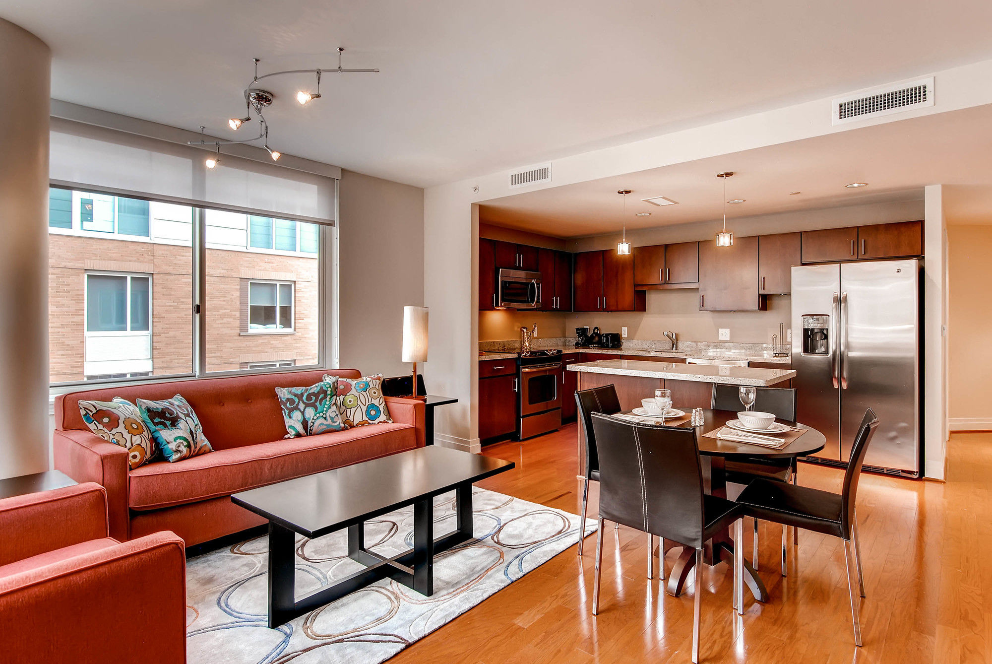 Фото Global Luxury Suites at Foggy Bottom