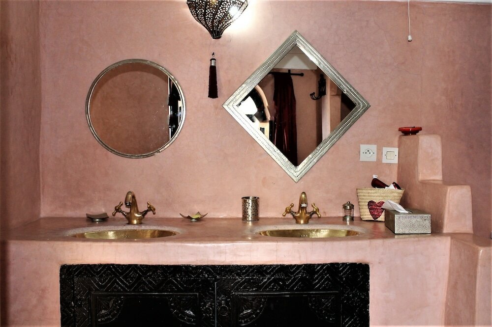 Фото Riad Al Amine