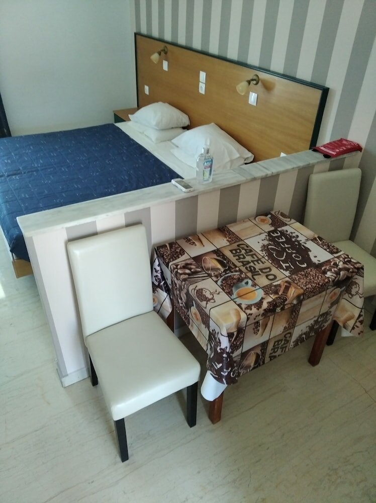 Фото Paraschos Studios