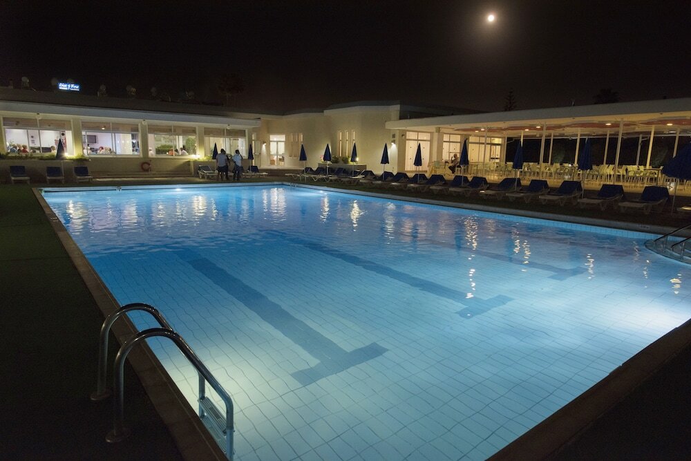 Фото Kissos Hotel