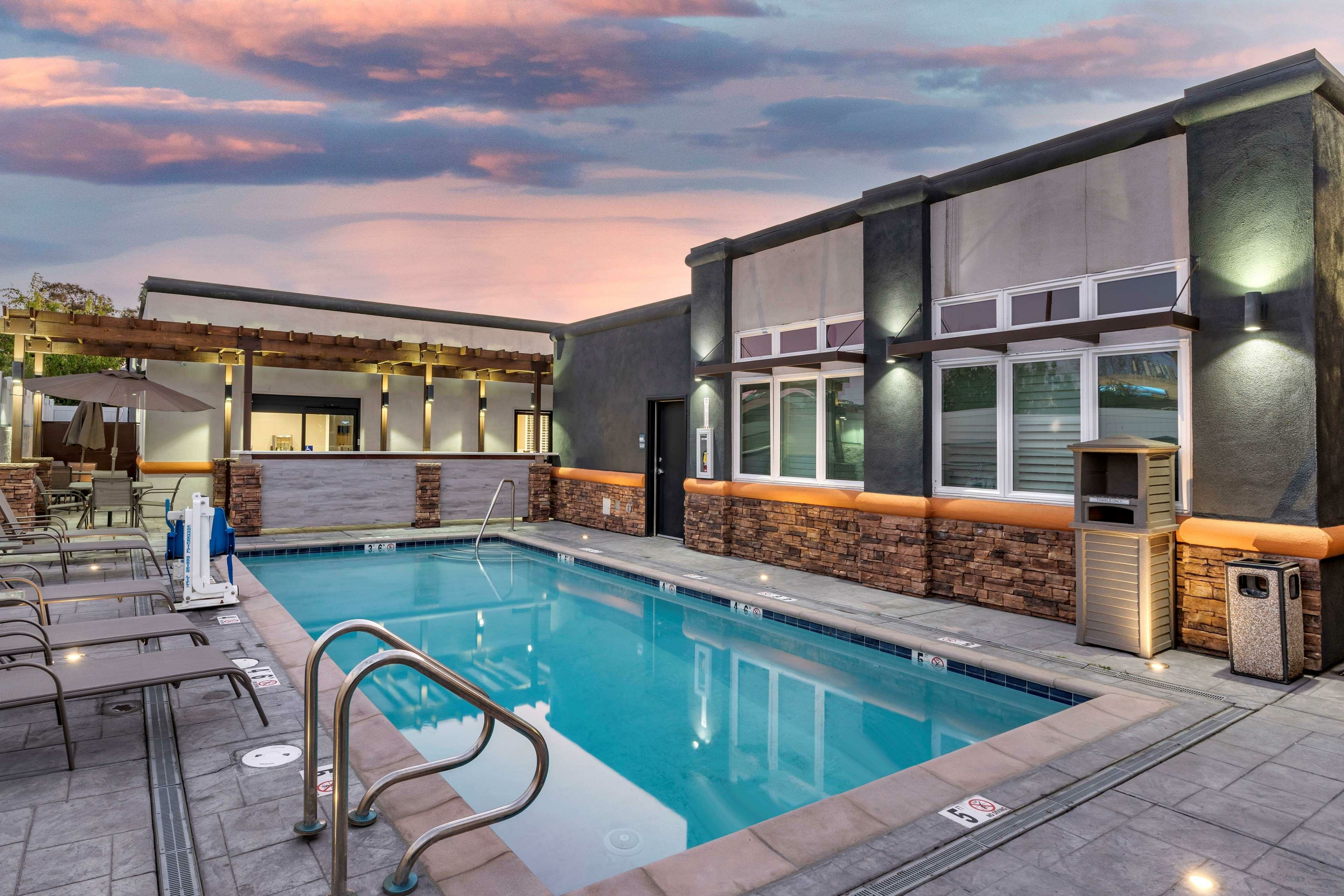 Фото Best Western Inn Santa Clara