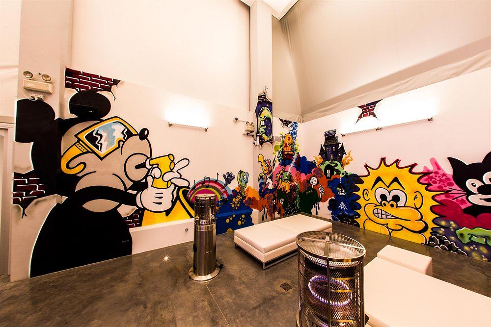 Фото Adge Hotel & Residences