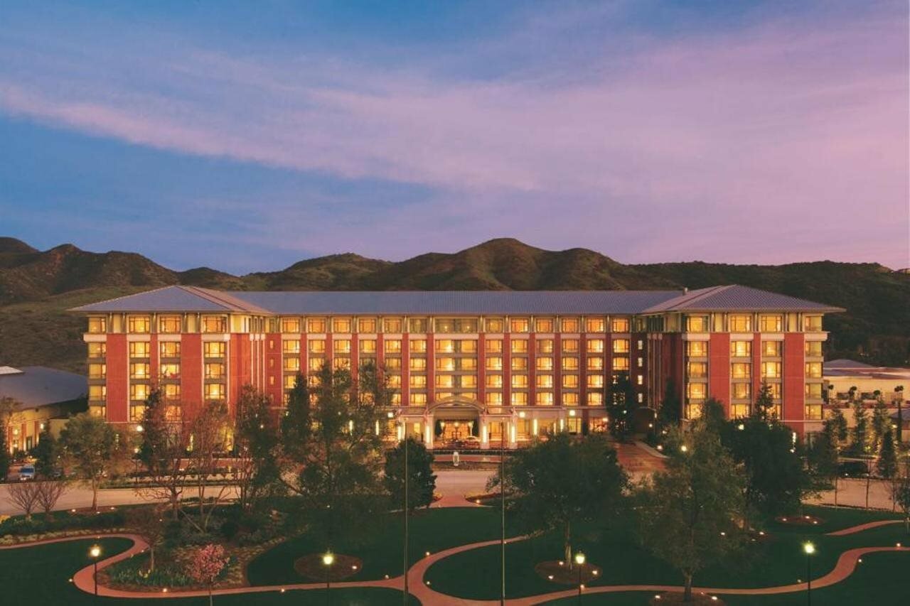 Фото Four Seasons Hotel Westlake Village