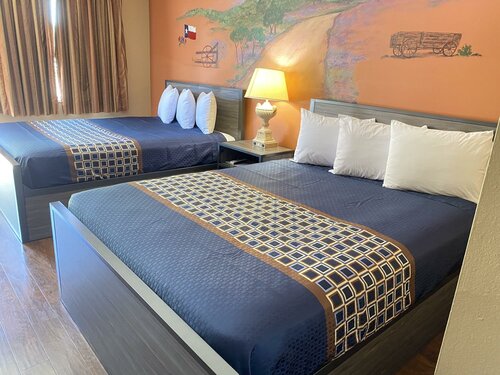 Гостиница Americas Best Value Inn The Legends Inn
