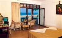 Фото Beach and Lake Ayurvedic Resort