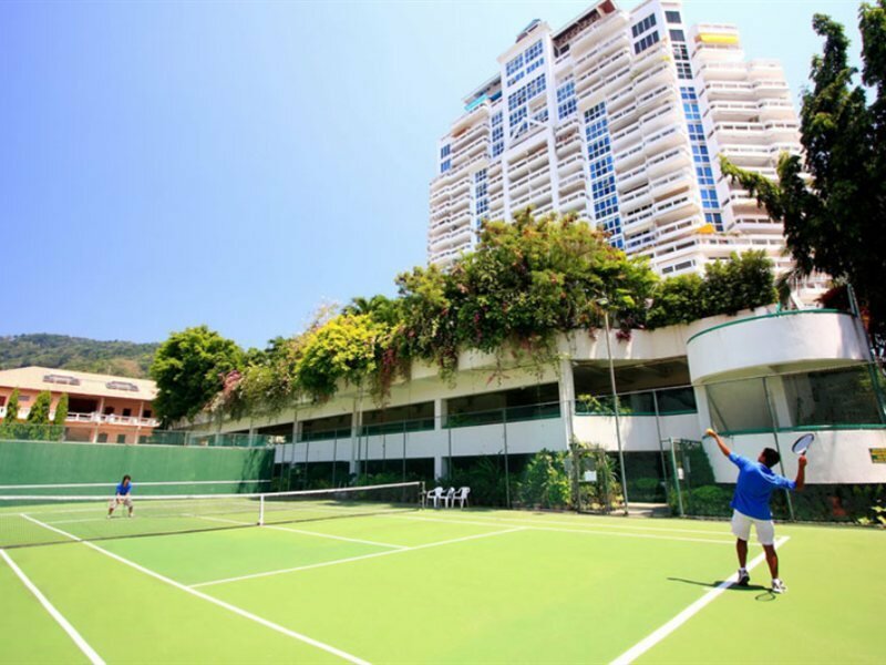 Фото Andaman Beach Suites Hotel