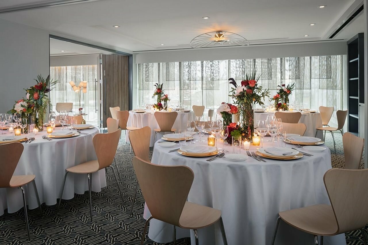 Фото The Troubadour Hotel New Orleans, Tapestry Collection by Hilton