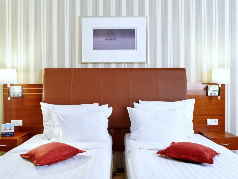 Отель Palace Bridge Hotel в Муниципальном округе № 7