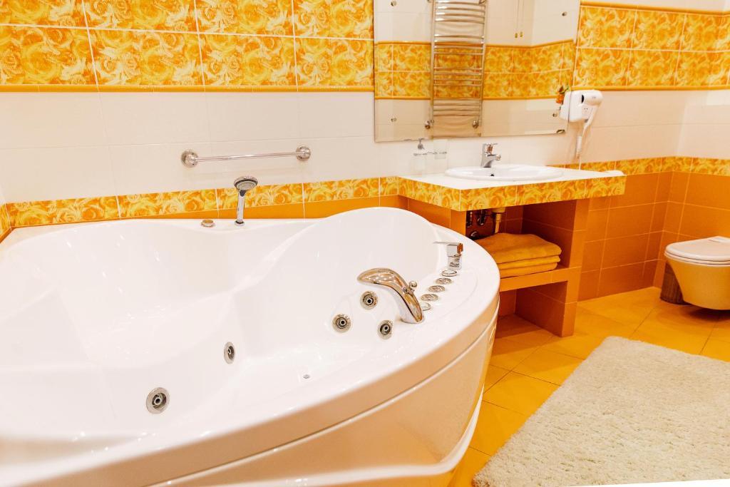 Фото Апарт-отель Мой Год