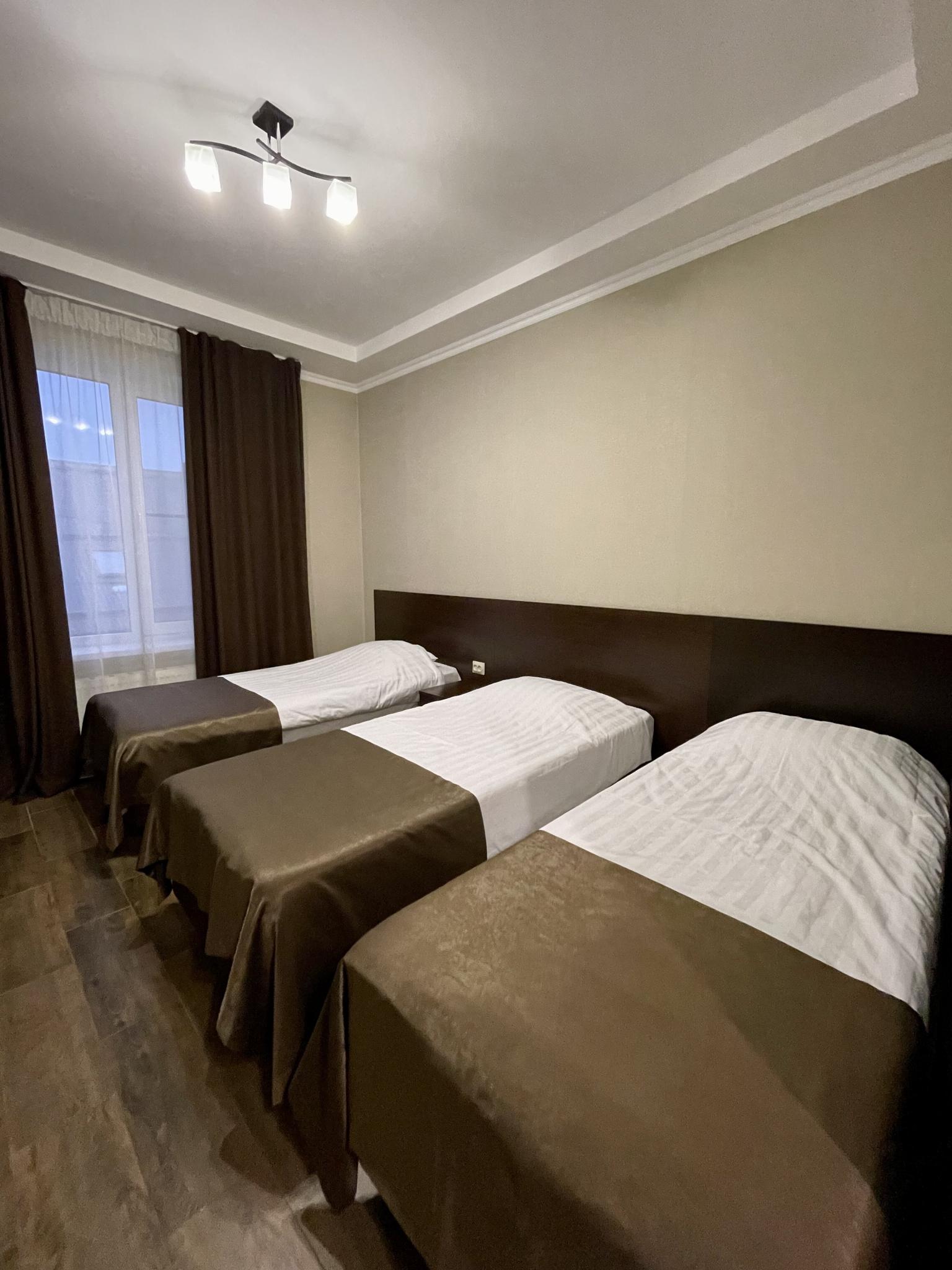 Фото Астери