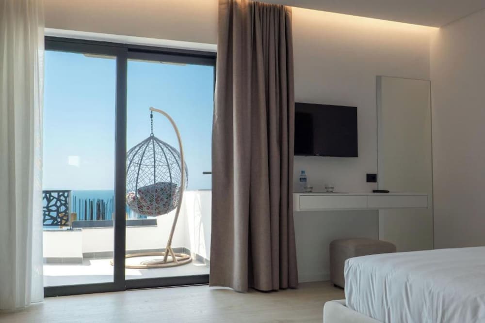 Фото Arrei Hotel