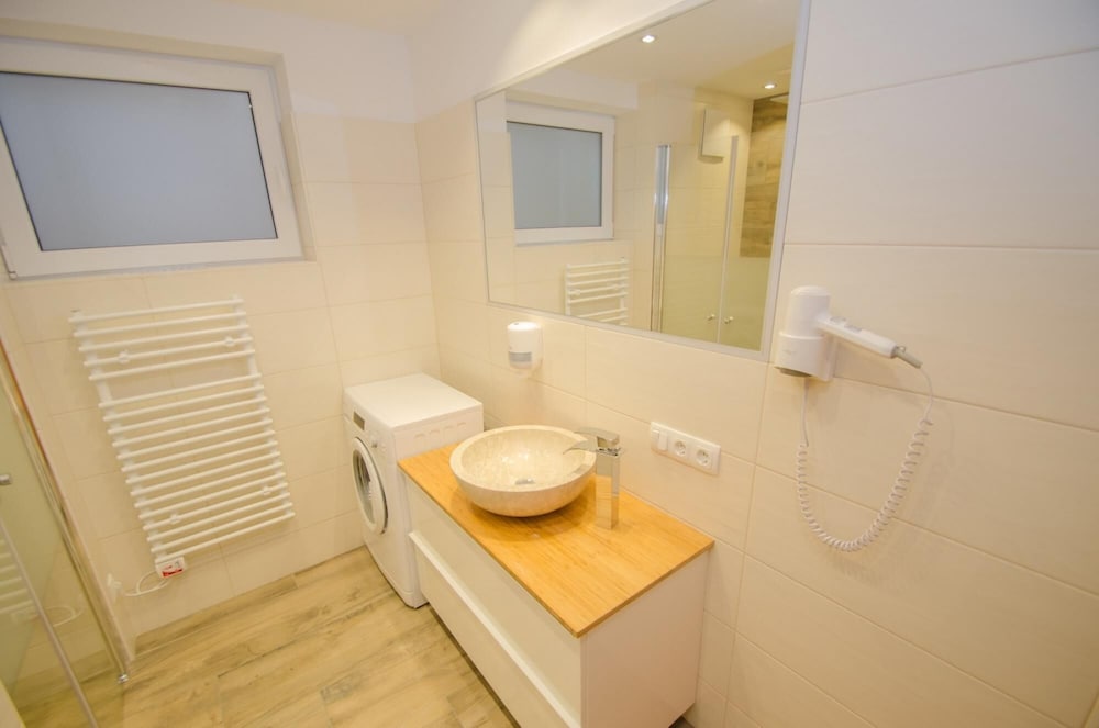 Фото Apartment Lake View - Near ski Lift and Town