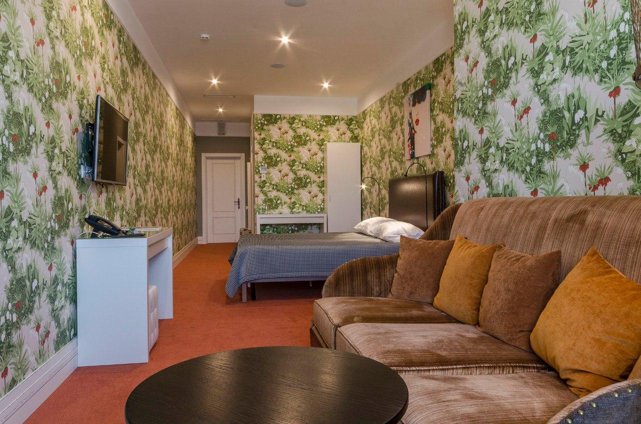 Фото Птицы и пчелы