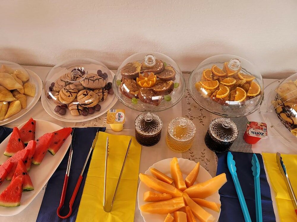 Фото Admiro Hotel