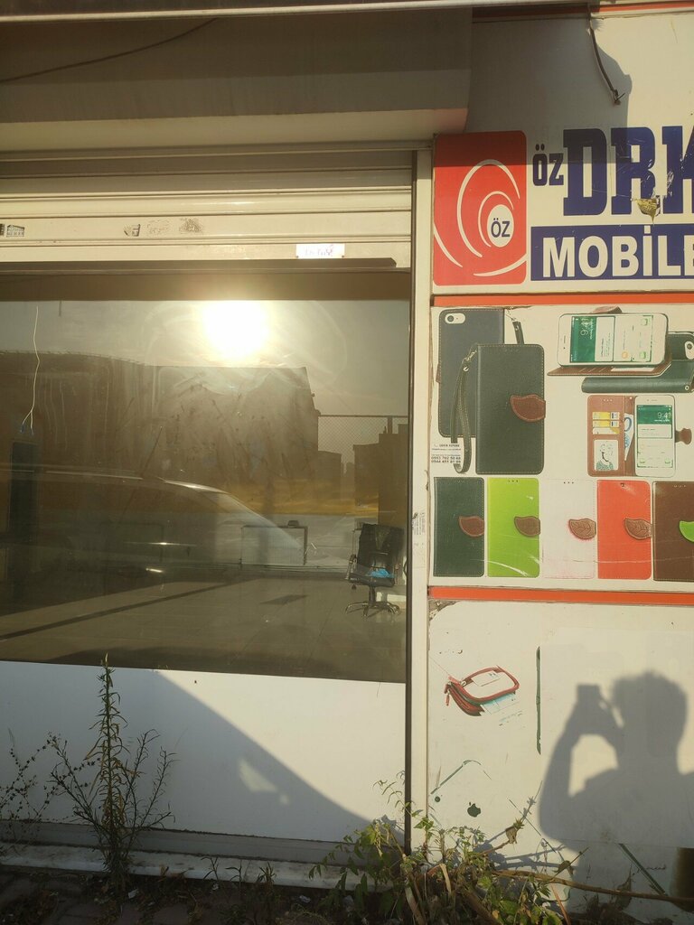 Electronic devices and components Oz Drk Mobile, Istanbul, photo