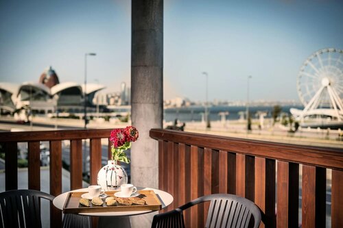 Гостиница Sheraton Baku Intourist в Баку