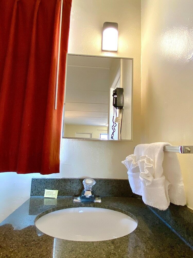 Фото Gulf Way Inn