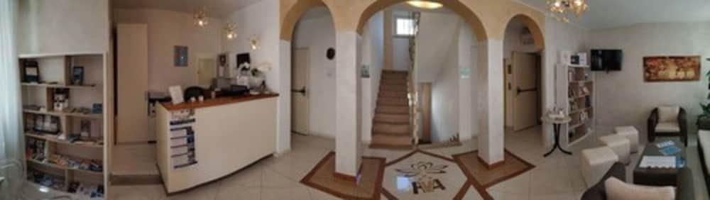 Фото Hotel Villa Anthea