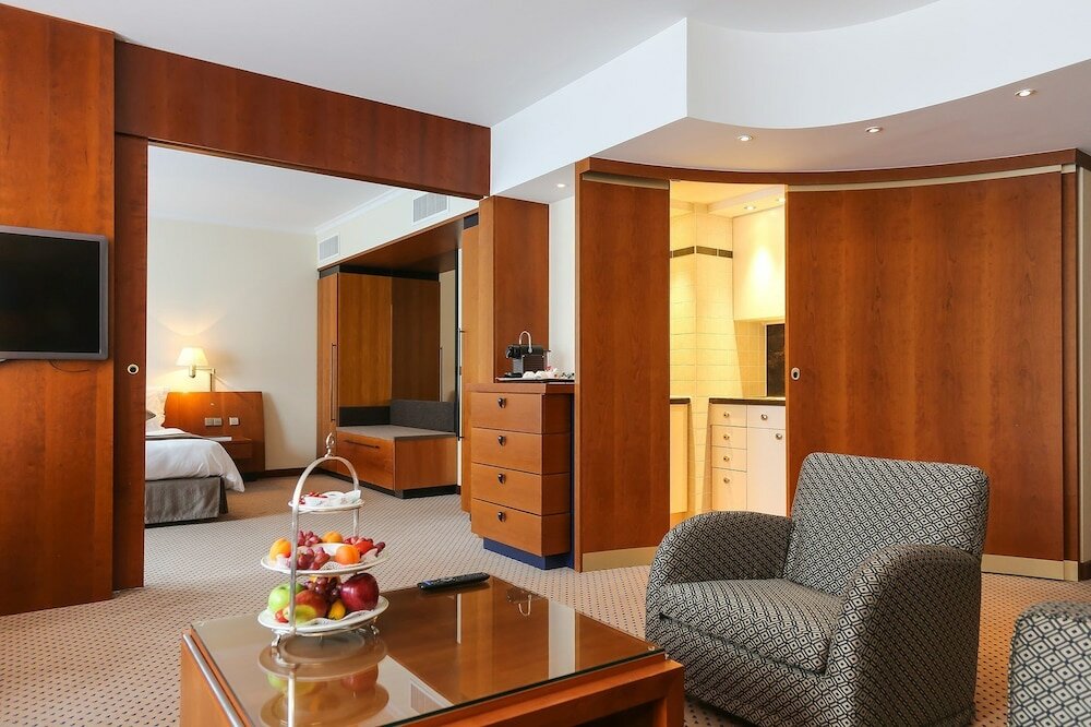 Фото Le Royal Hotels & Resorts