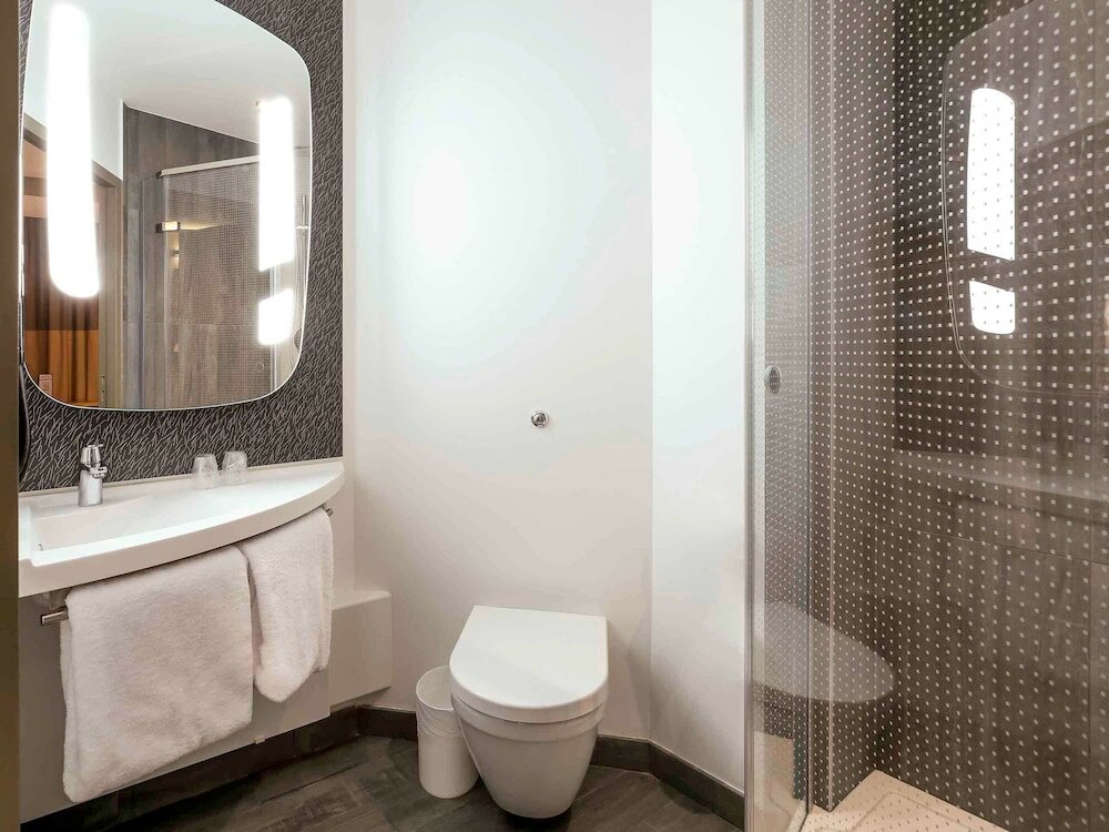 Фото Ibis Niort Est Mendes France