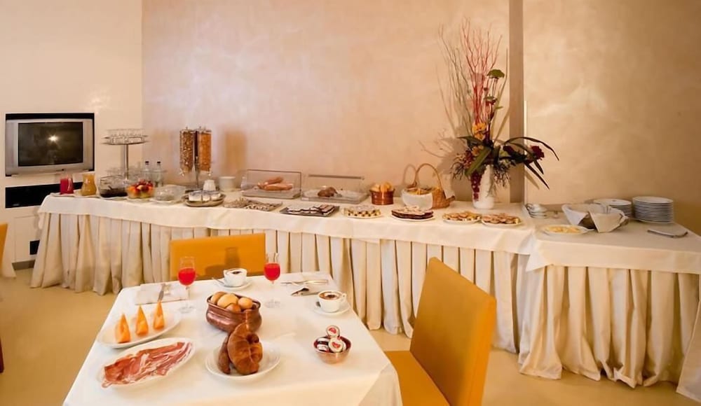 Фото Grand Hotel President