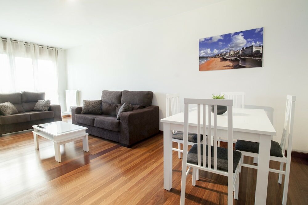 Фото Apartamentos Alday