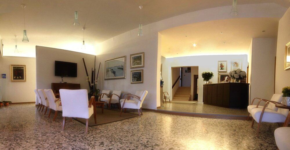 Фото Hotel Colonna