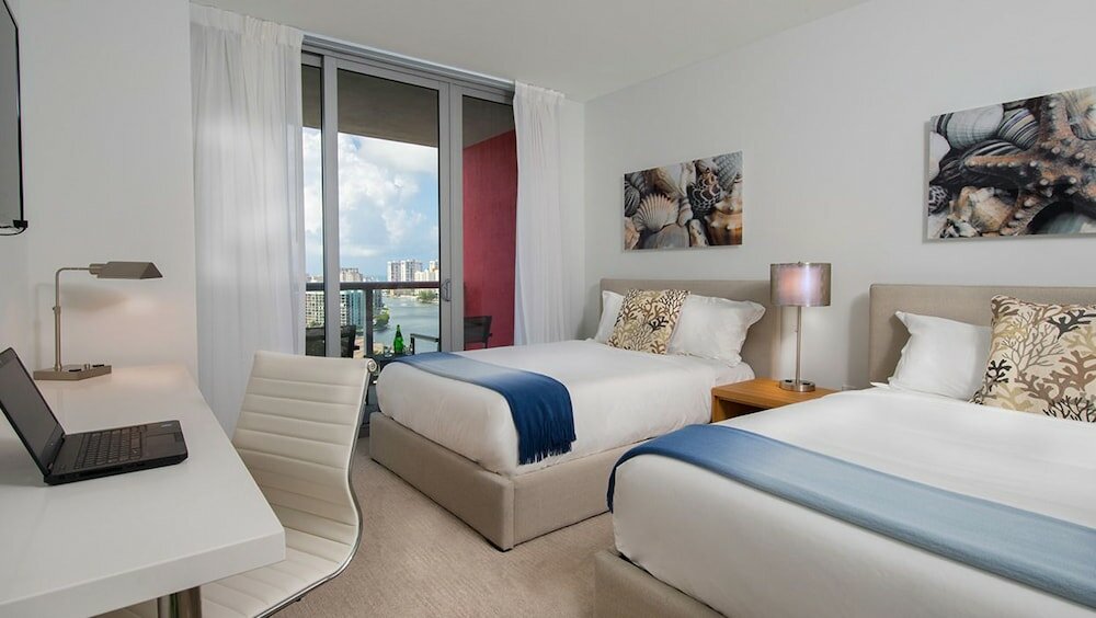 Фото Bwalk Resort Rentals