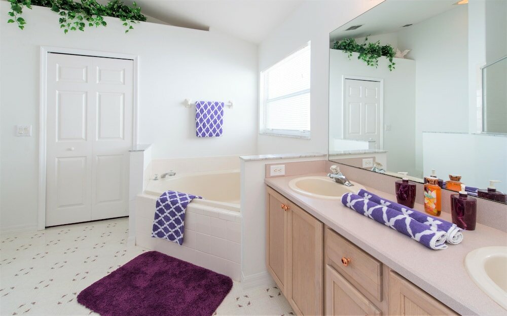 Фото Honey Pot Villa 4 Bedroom