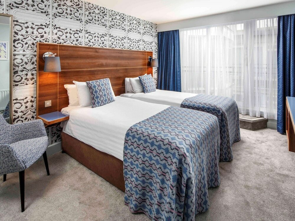 Фото Mercure Brighton Seafront Hotel