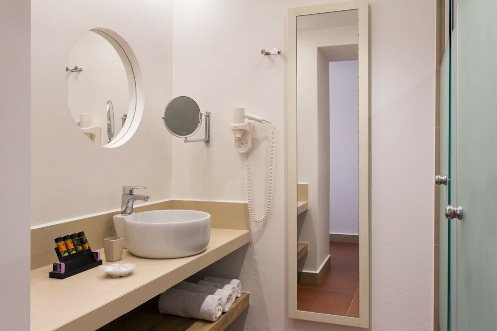 Фото Kalypso Hotel