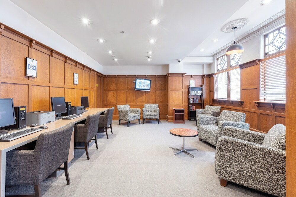 Фото Ibis Styles Kingsgate