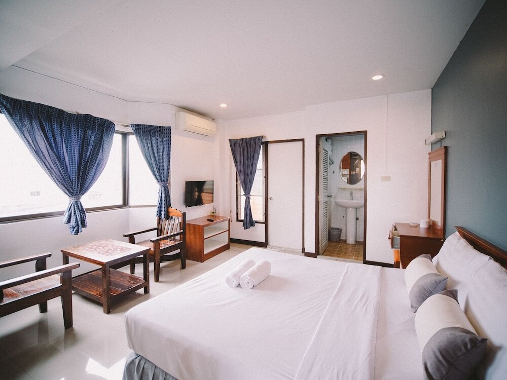 Фото Traveller Inn Hotel