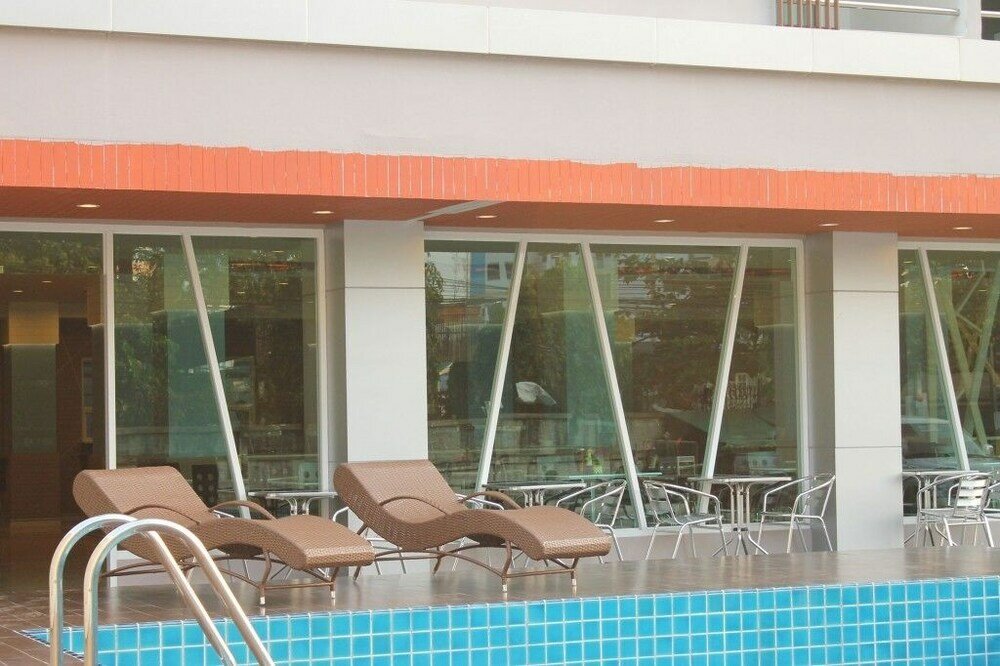 Фото Chariot Pattaya Residence