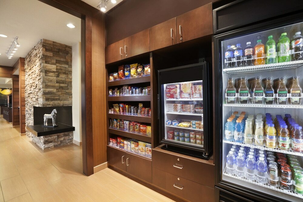 Фото Fairfield Inn & Suites Lansing West