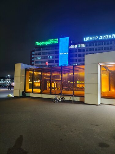 Qizlar eshak bilan porno jinsiy aloqa