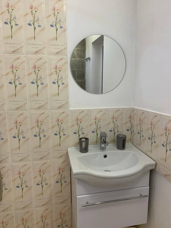 Фото Black River