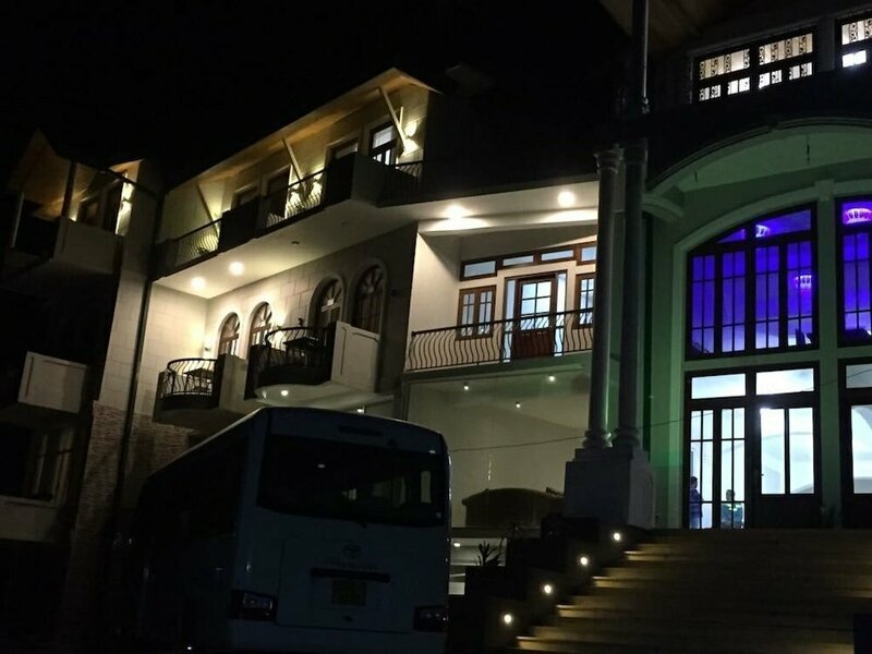 Гостиница Panorama Green View Hotel в Нувара-Элии