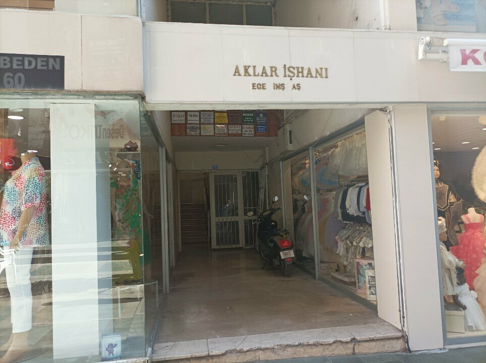 Attorney Mehmet Ustun, Antalya, photo