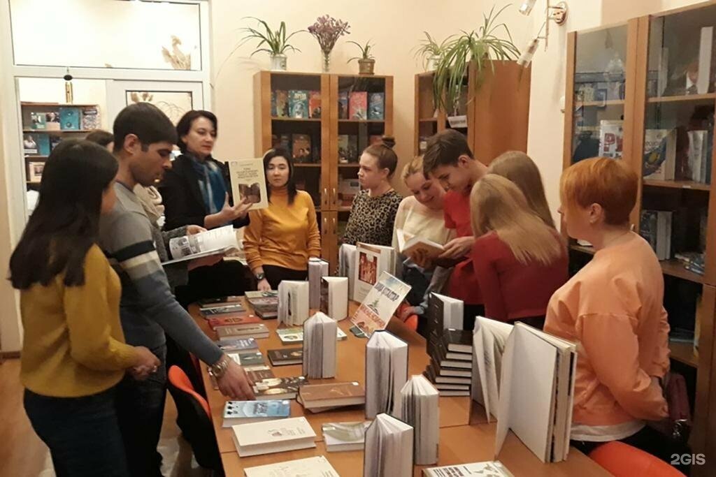 Library Library, Saran, photo