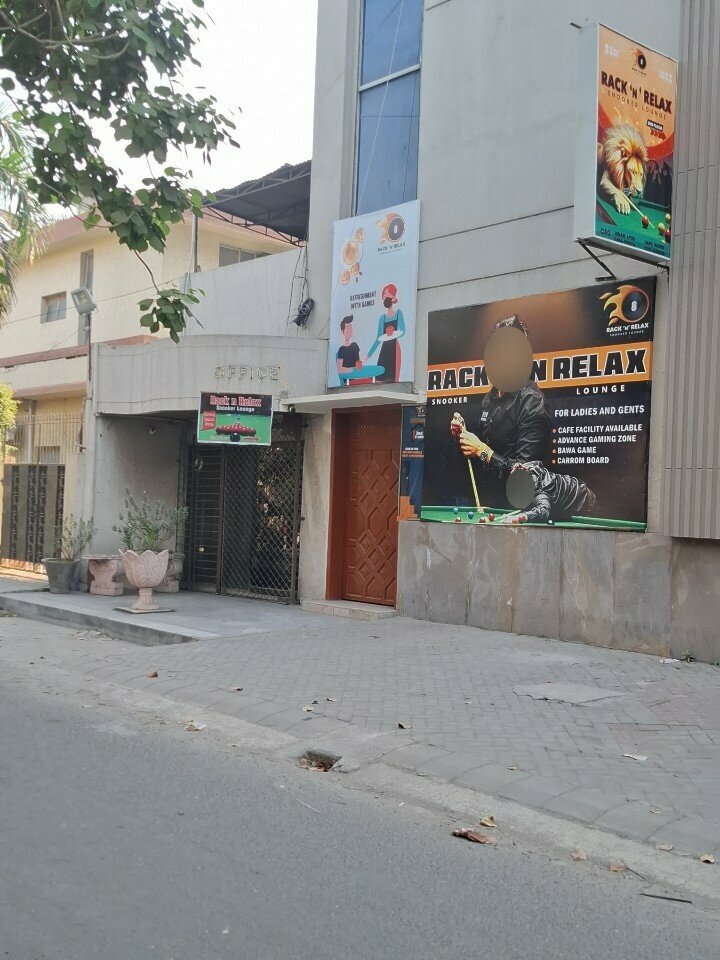 Billiard hall Rock and Relax snooker lounge, Lahore, photo